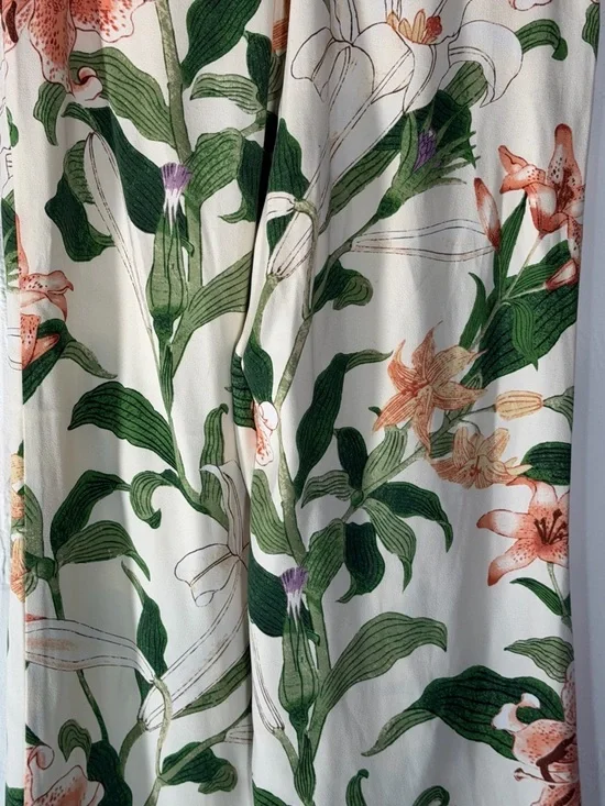 Ann Taylor Floral Wide-Leg Crop Pants - flowy pants - Picture 7 of 16